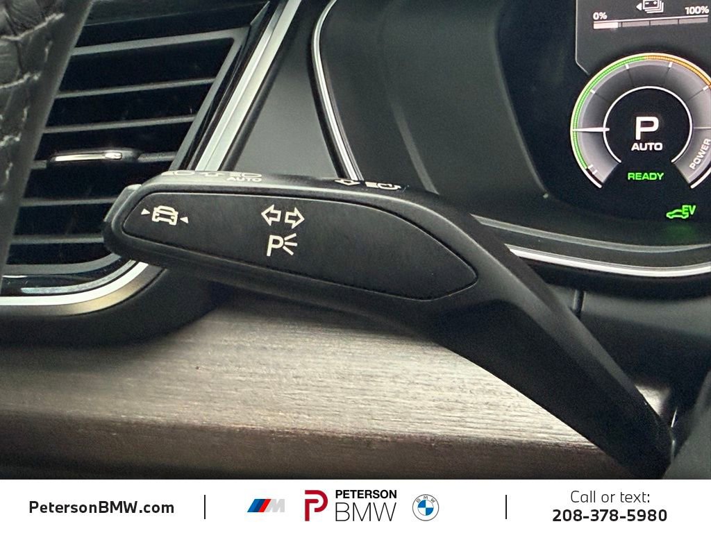 Used 2022 Audi Q5 e Premium w/ Convenience Package image 37