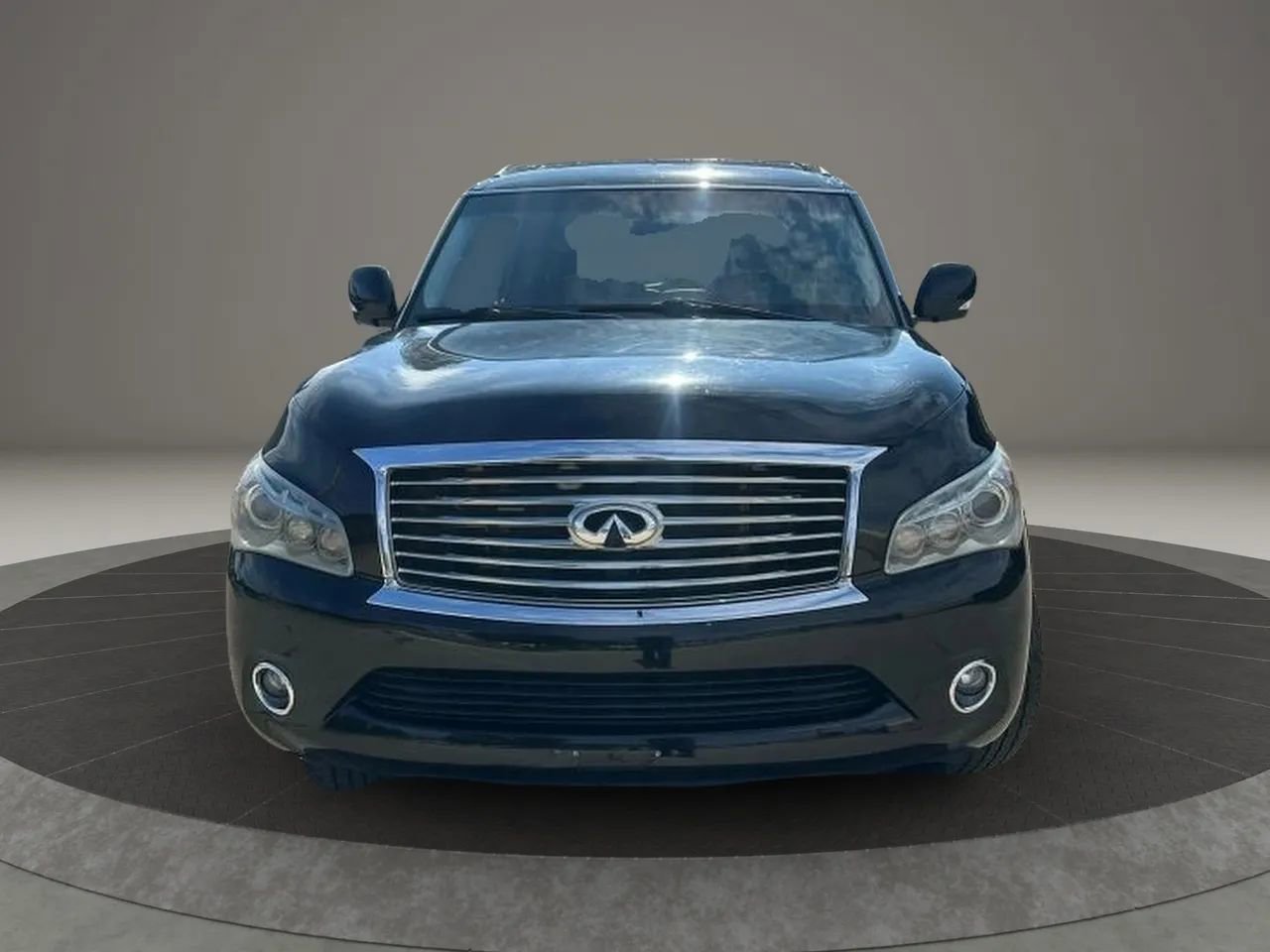 Used 2013 INFINITI QX56 4WD w/ Theater Pkg image 2