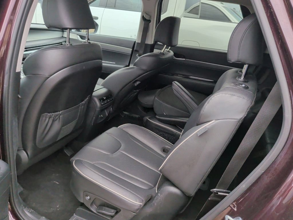 Used 2025 Hyundai Palisade SEL FWD image 11