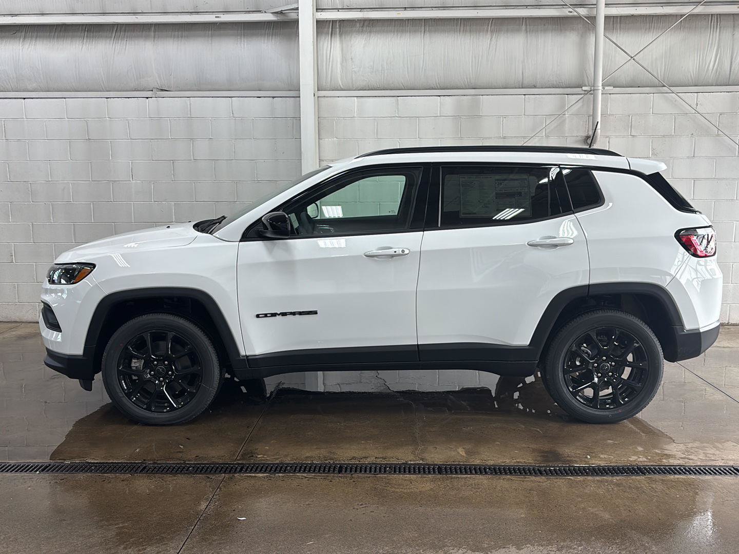 New 2026 Jeep Compass Latitude AWD/4WD image 35