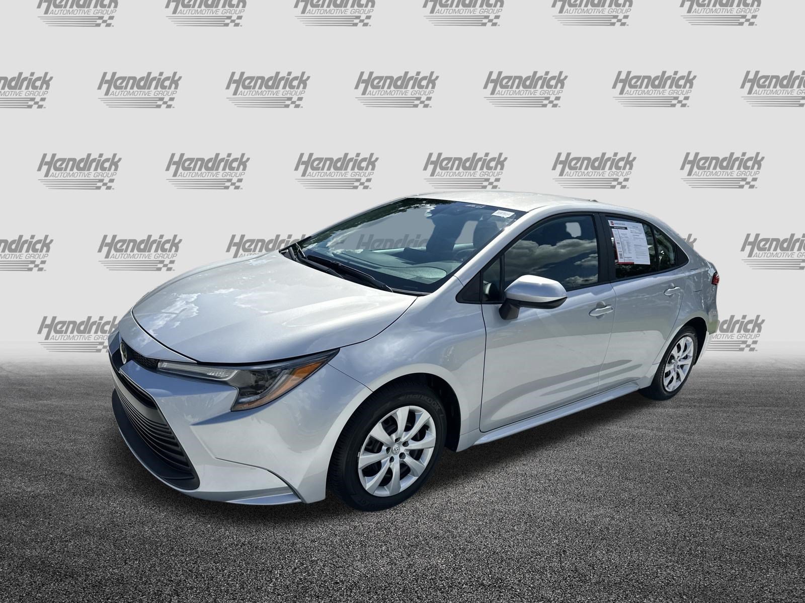 Certified 2026 Toyota Corolla LE FWD image 5