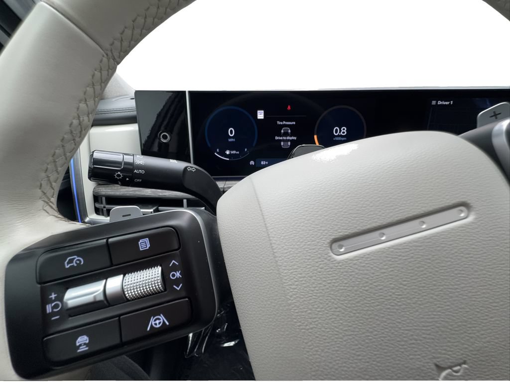 Used 2025 Hyundai Santa Fe Limited FWD image 45