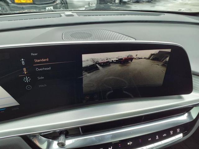 New 2025 Cadillac Lyriq Sport image 32