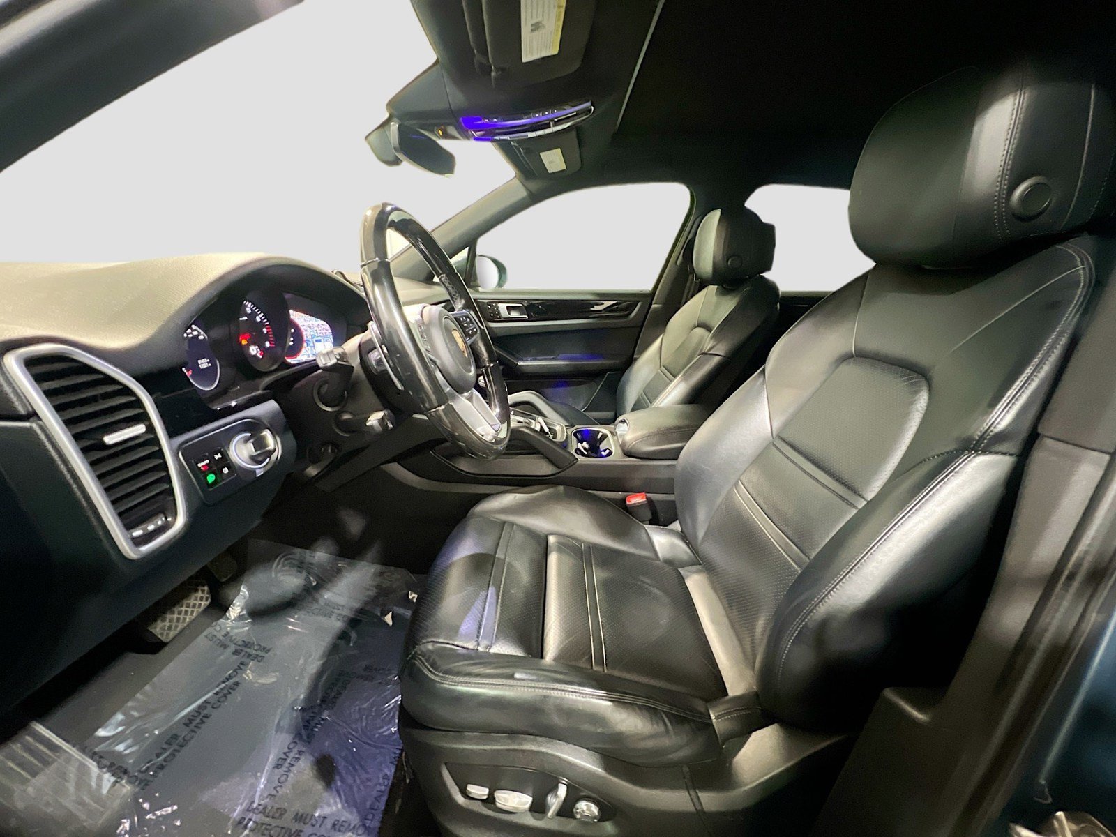 Used 2019 Porsche Cayenne AWD/4WD image 16