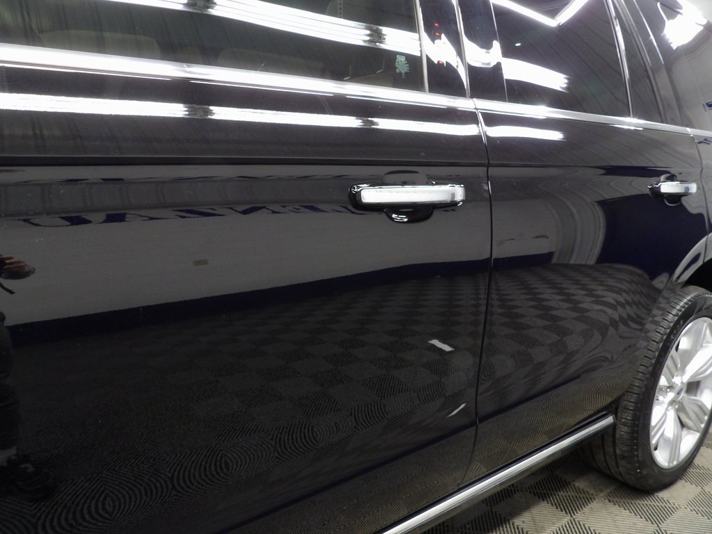 Used 2024 Ford Expedition Platinum image 34