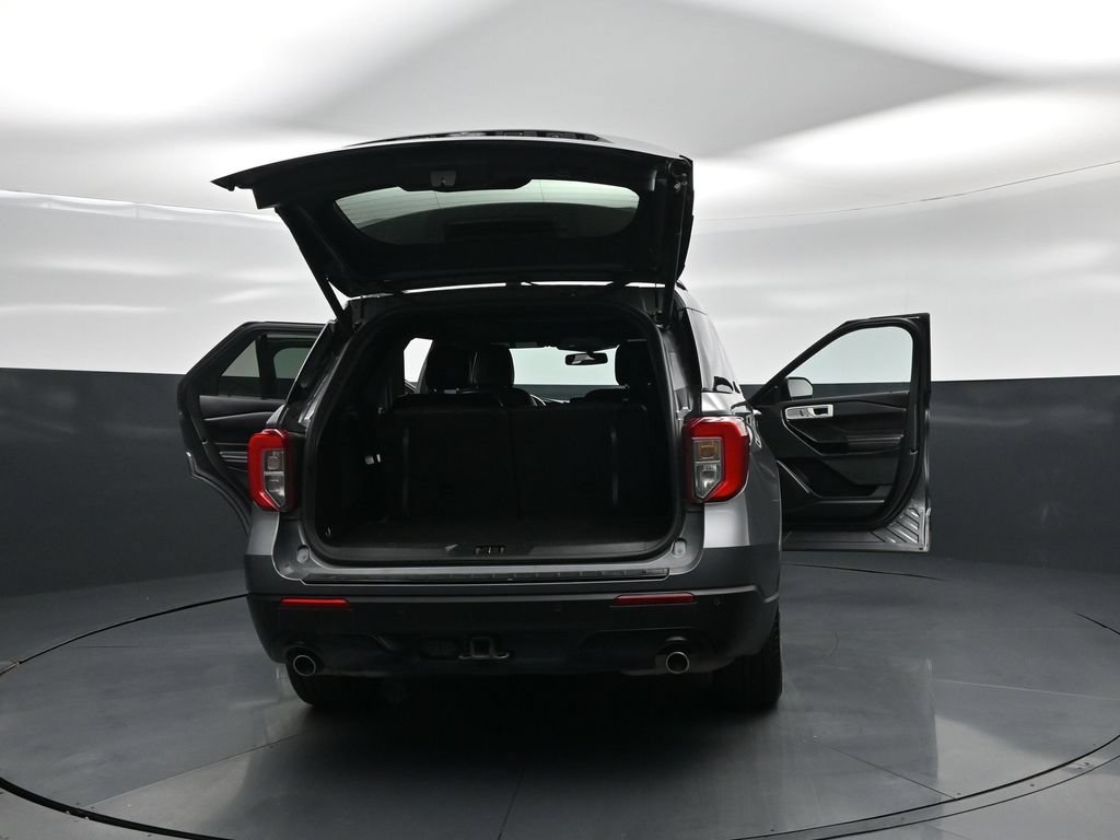 Certified 2023 Ford Explorer ST-Line w/ Class IV Trailer Tow Package RWD image 32