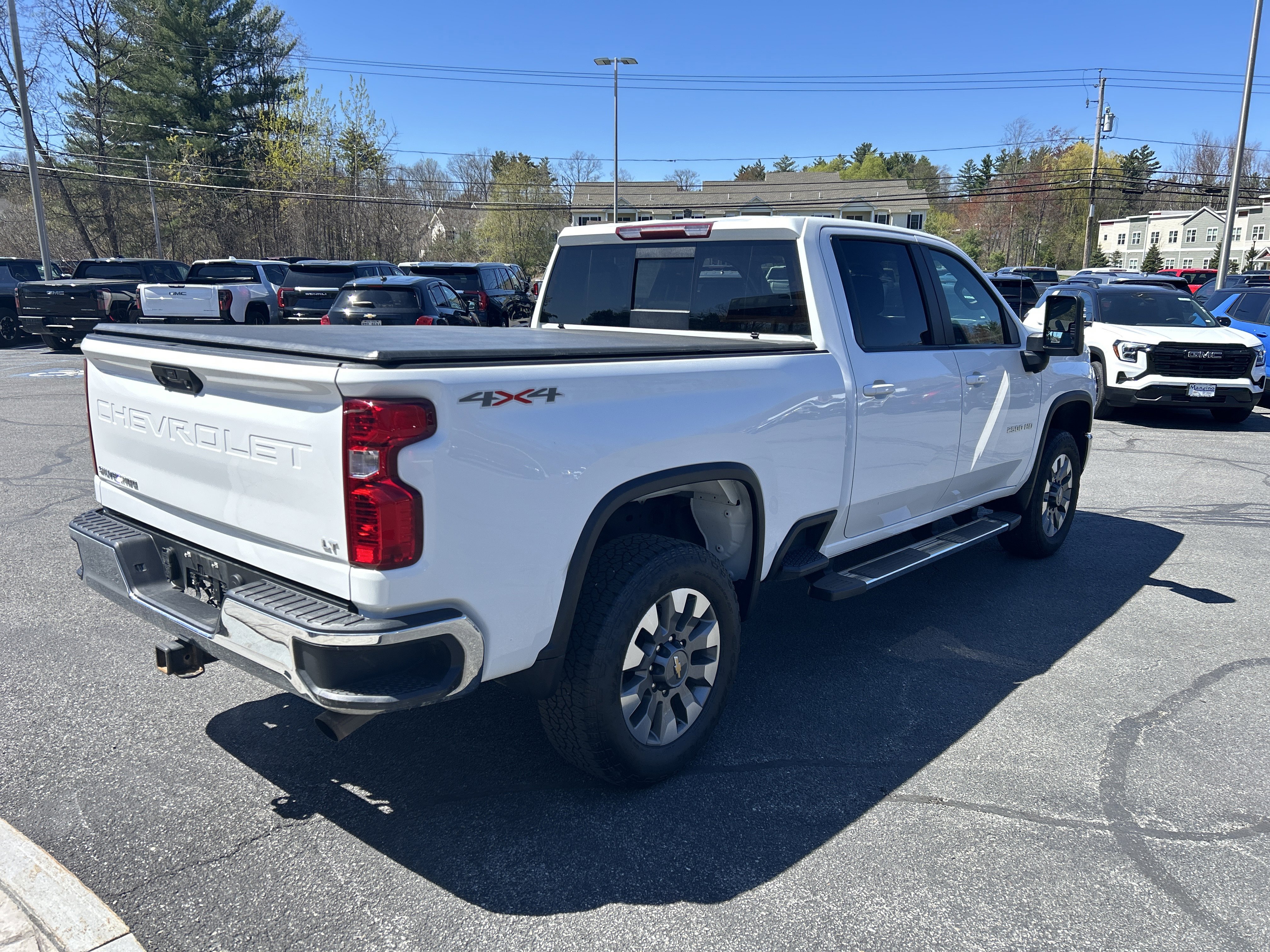 Used 2024 Chevrolet Silverado 2500 LT w/ Convenience Package AWD/4WD image 14