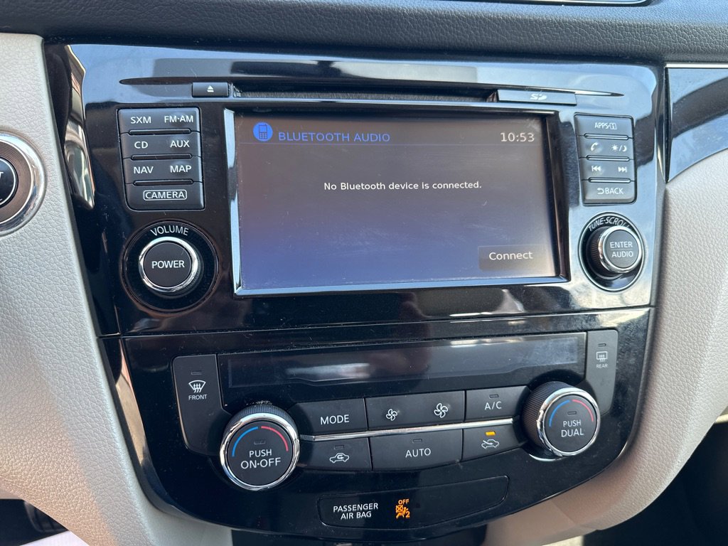 Used 2017 Nissan Rogue Sport SL image 24