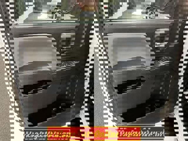 Used 2016 Chevrolet Silverado 1500 Custom w/ Rally 1 Edition AWD/4WD image 12