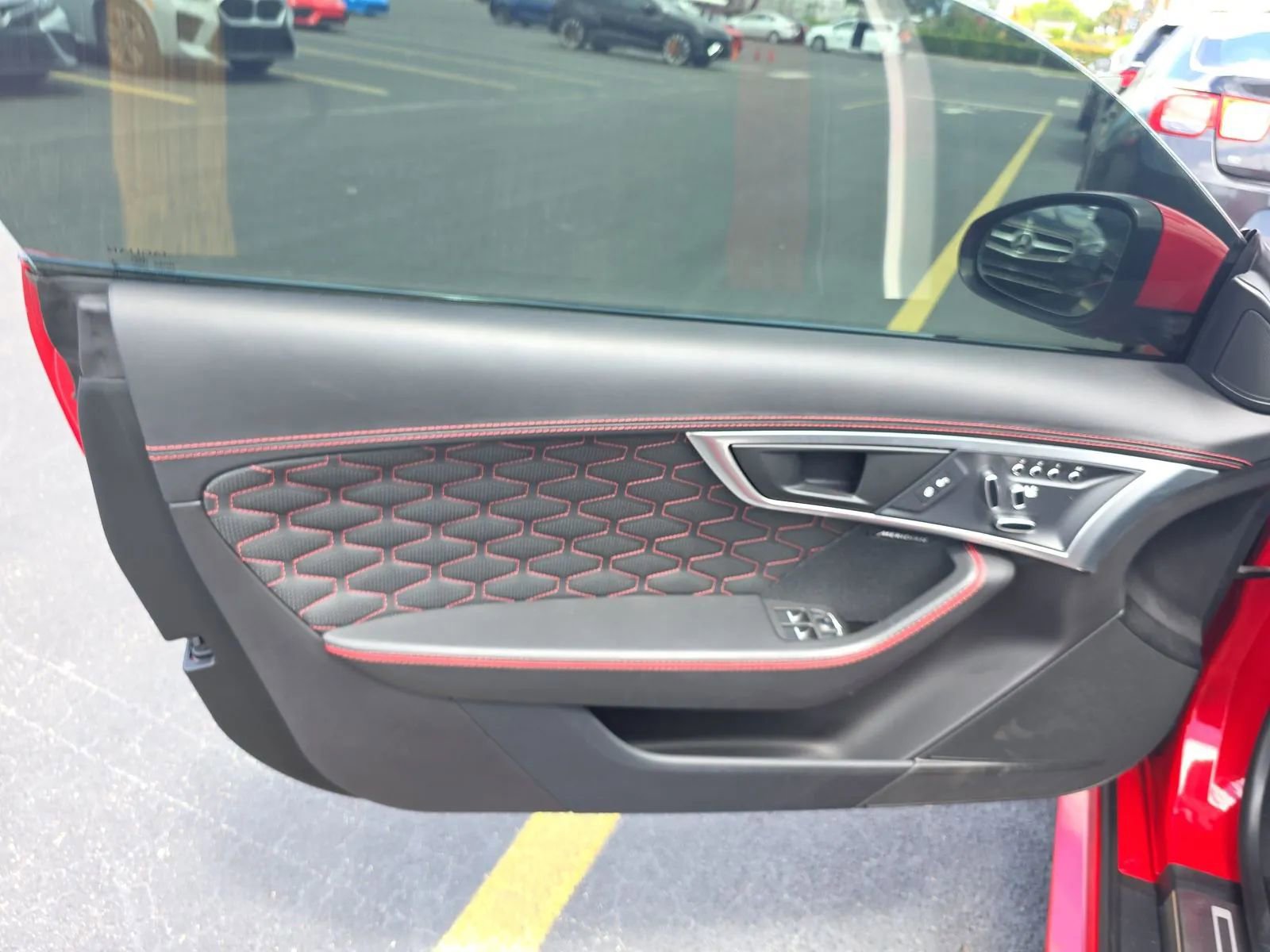 Used 2020 Jaguar F-TYPE SVR AWD/4WD image 11