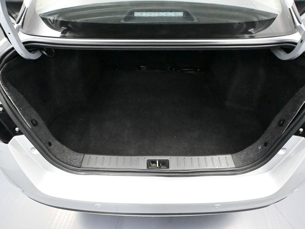 Used 2024 Nissan Versa S w/ S Plus Package image 39