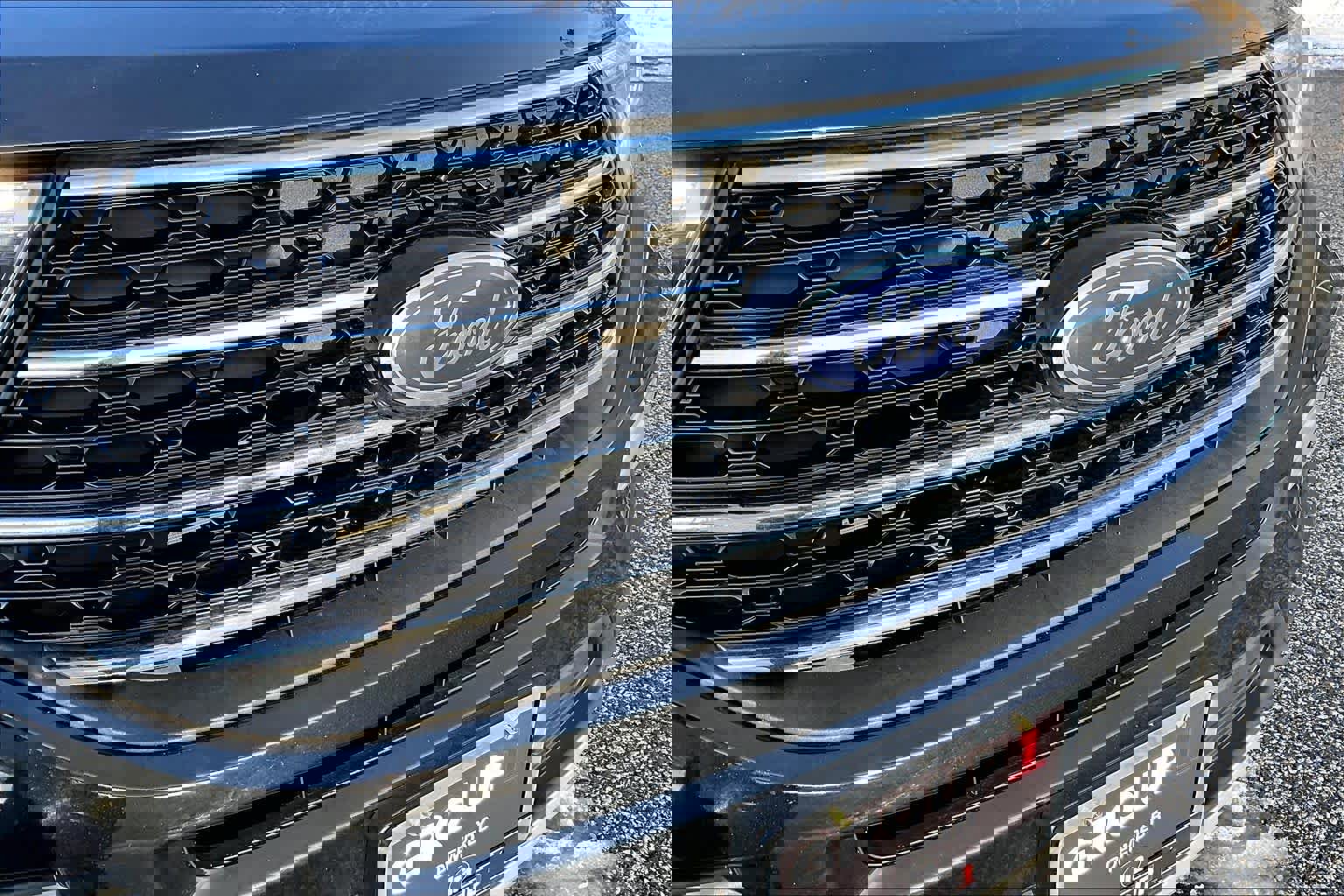 Used 2021 Ford Explorer XLT w/ Equipment Group 202A image 32