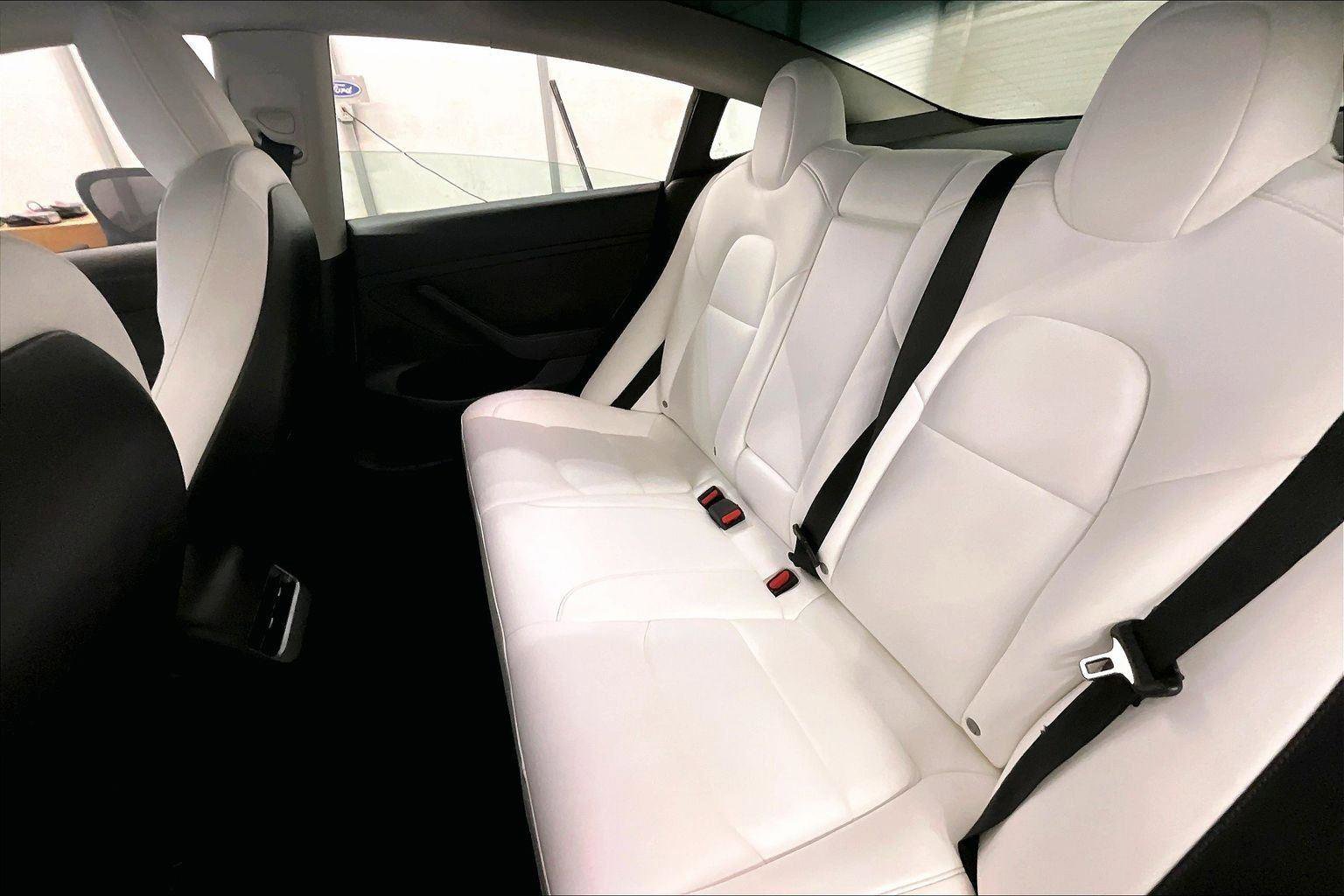 Used 2022 Tesla Model 3 Long Range image 26