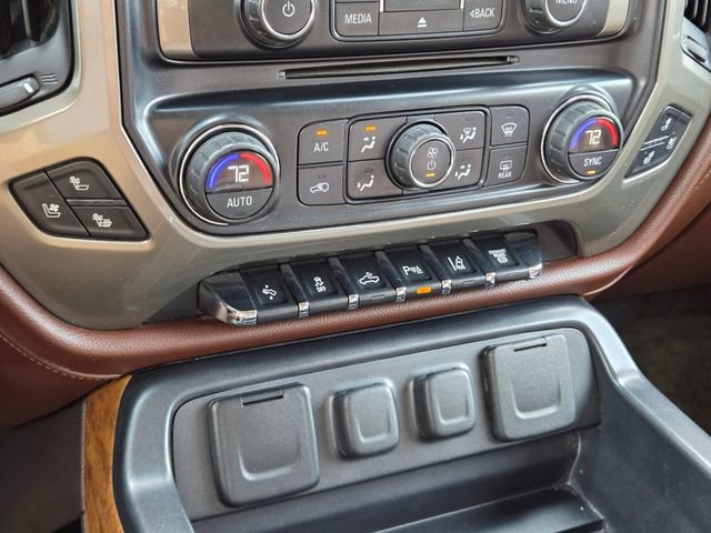 Used 2016 Chevrolet Silverado 2500 High Country w/ Duramax Plus Package AWD/4WD image 32