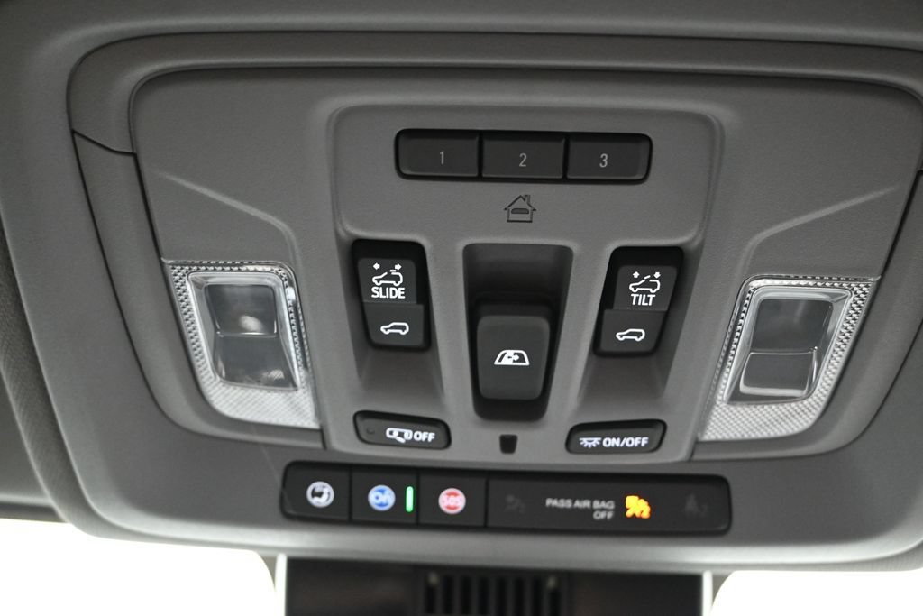 Used 2025 Chevrolet Silverado 1500 RST w/ True North Edition Plus AWD/4WD image 41