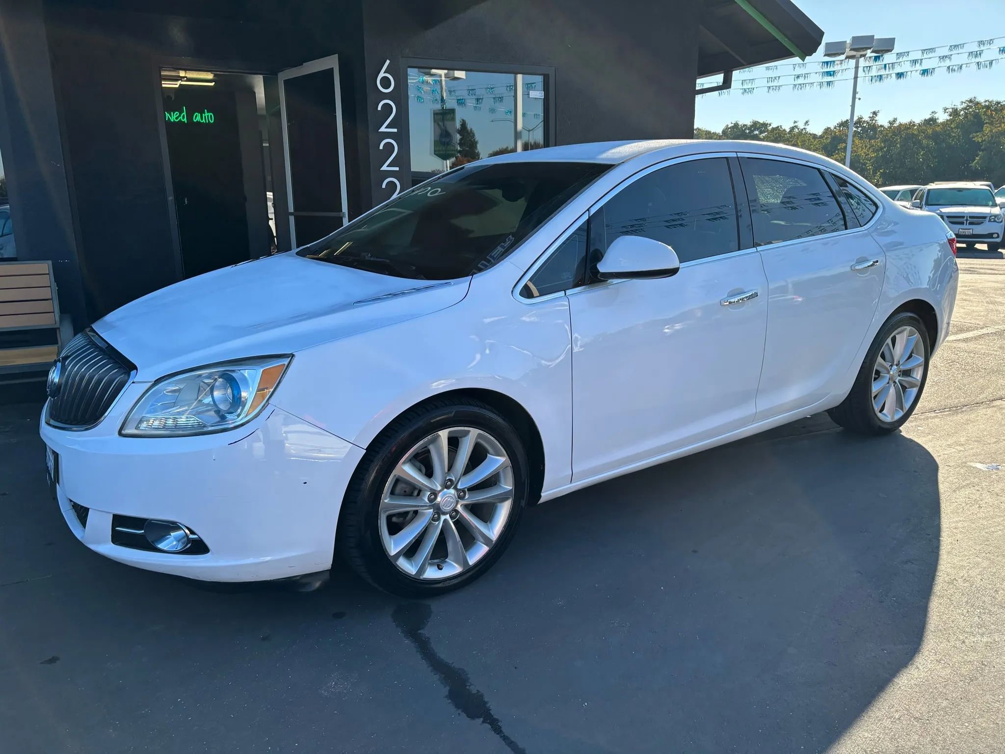 Used 2012 Buick Verano image 4
