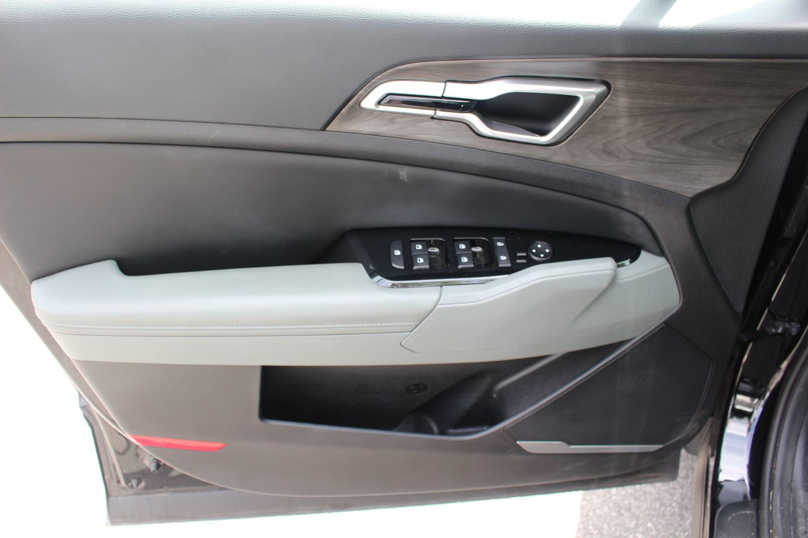 Certified 2023 Kia Sportage X-Line w/ X-Line Premium Package AWD/4WD image 16