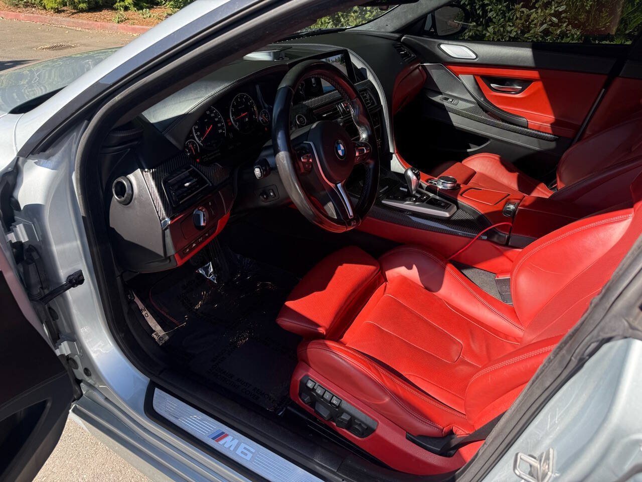 Used 2017 BMW M6 Gran Coupe RWD image 34