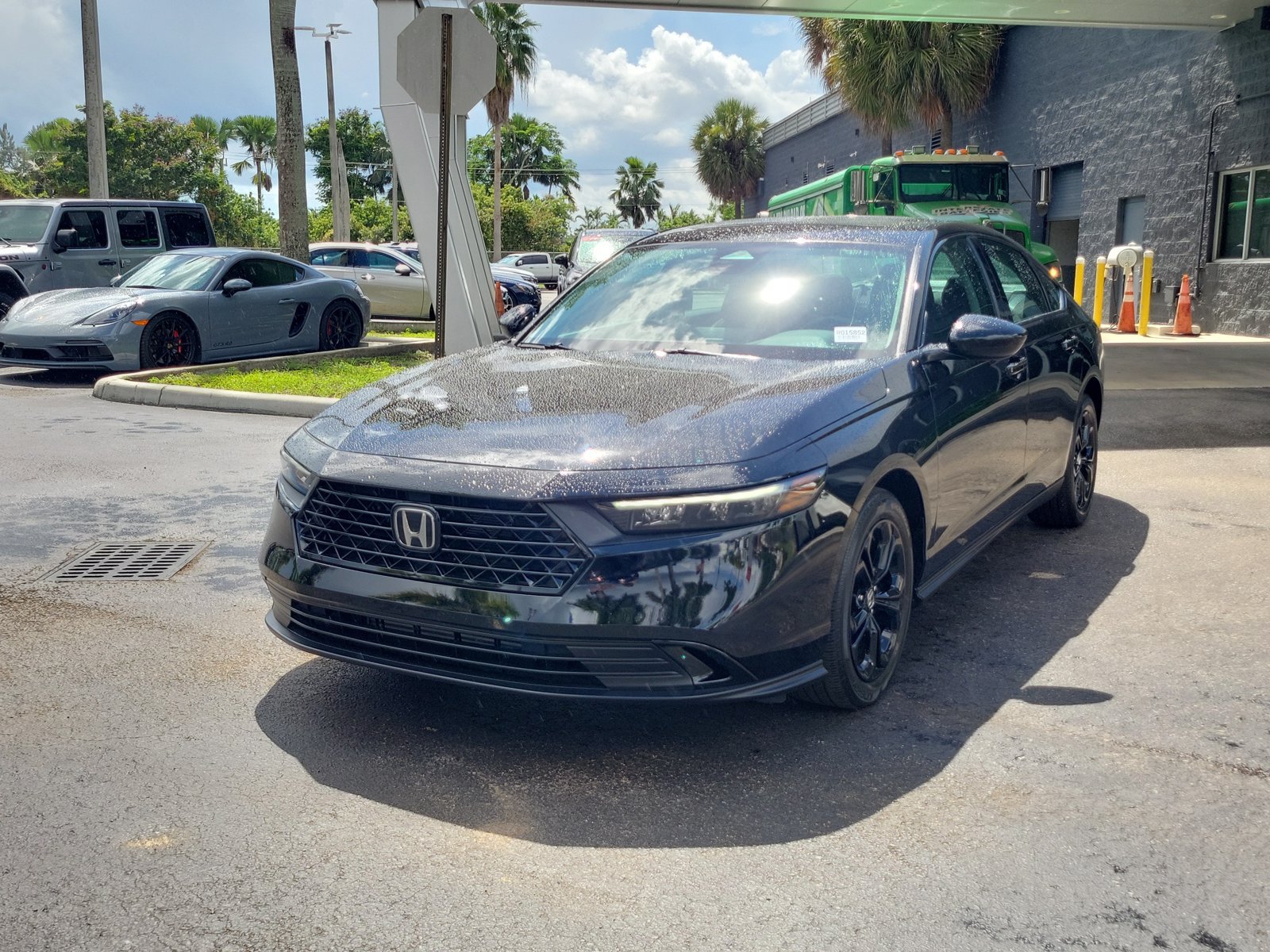 Used 2025 Honda Accord SE image 31