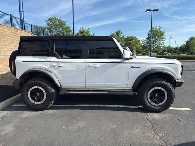 Used 2022 Ford Bronco Outer Banks w/ Sasquatch Package AWD/4WD image 3