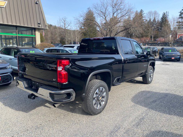 New 2026 Chevrolet Silverado 2500 LT w/ All Star Edition AWD/4WD image 6