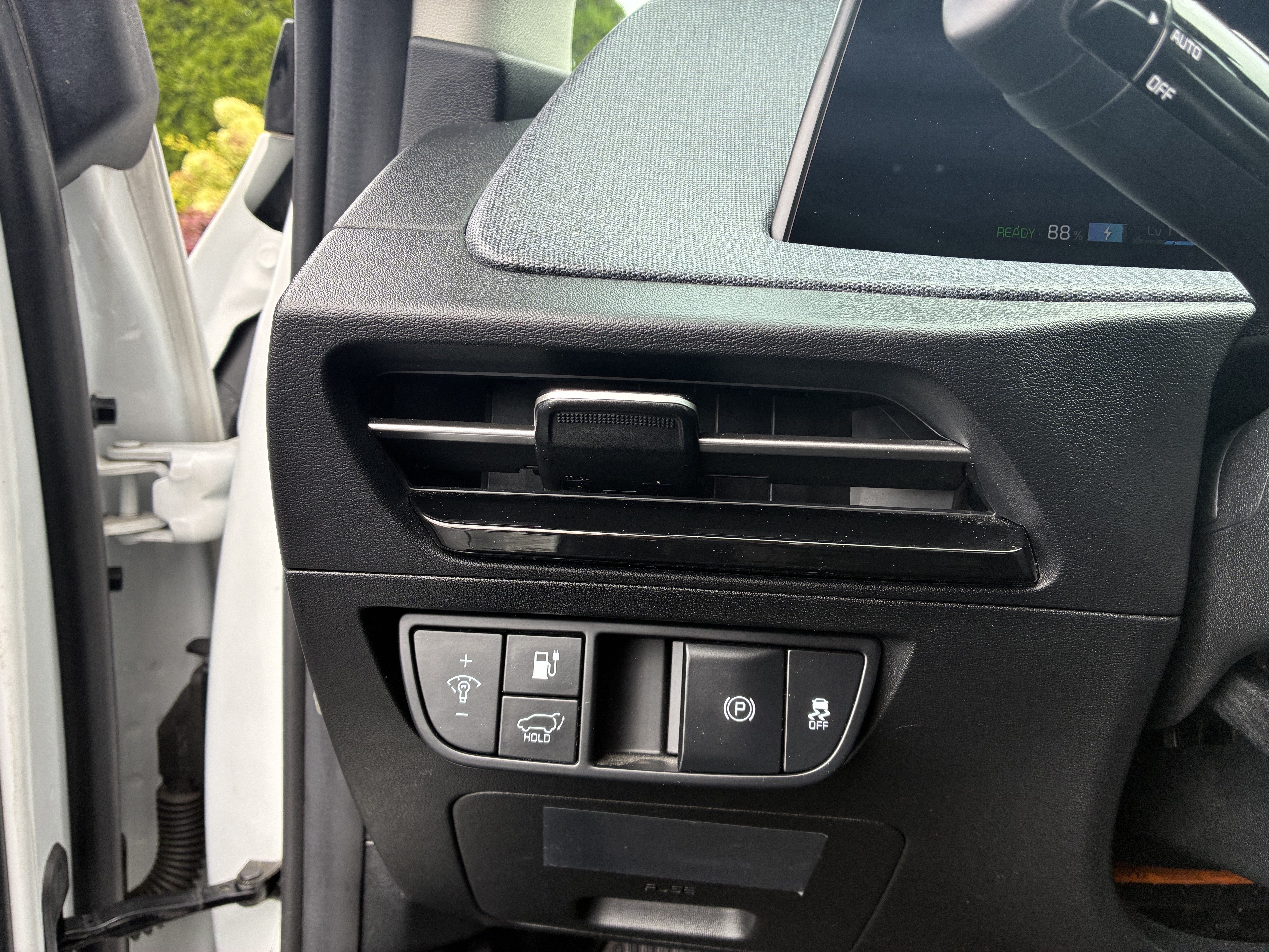 Used 2022 Kia EV6 Wind RWD image 24