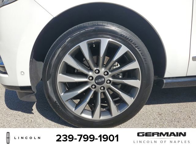 Used 2020 Lincoln Navigator Reserve w/ Luxury Package image 12