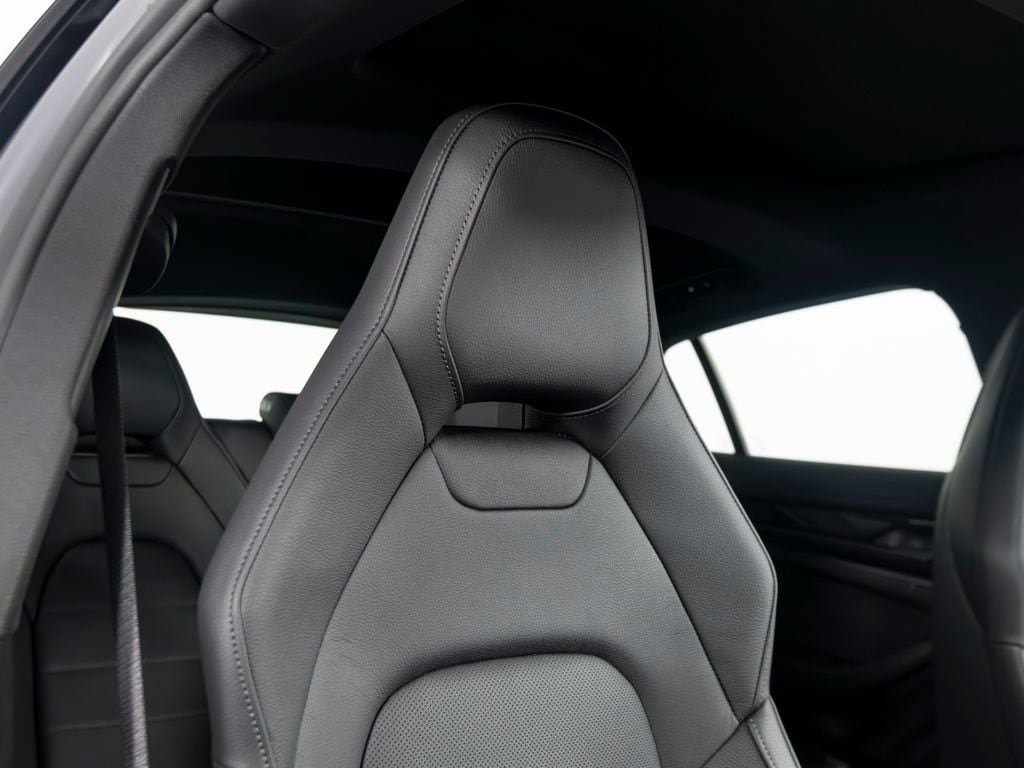 New 2026 Porsche Panamera 4 AWD/4WD image 37