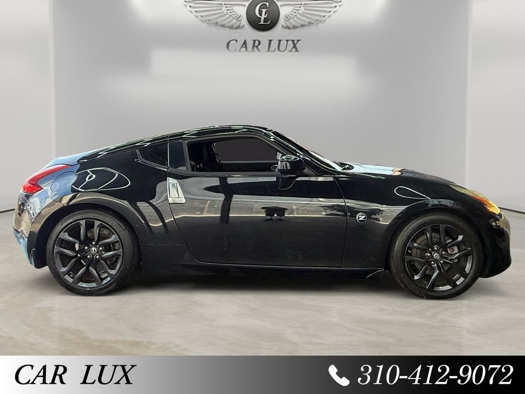 Used 2016 Nissan 370Z Coupe RWD image 6