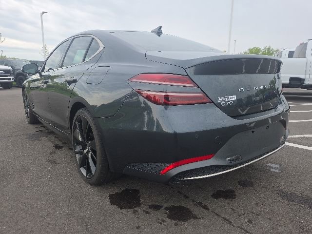 Used 2023 Genesis G70 2.0T w/ Sport Prestige Package RWD image 11