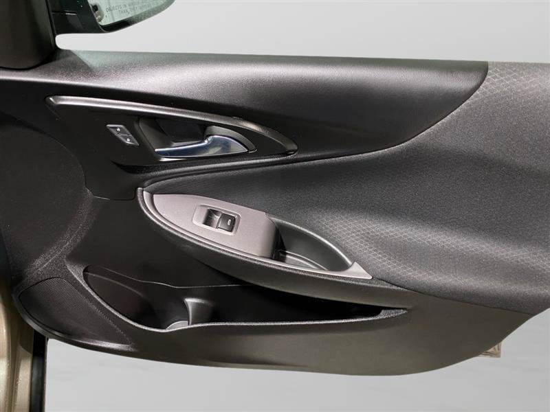 Used 2022 Chevrolet Malibu LS w/ Driver Confidence Package II FWD image 19