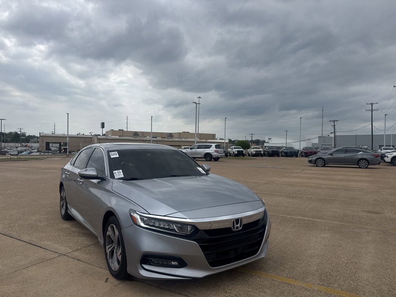 Used 2019 Honda Accord EX image 2