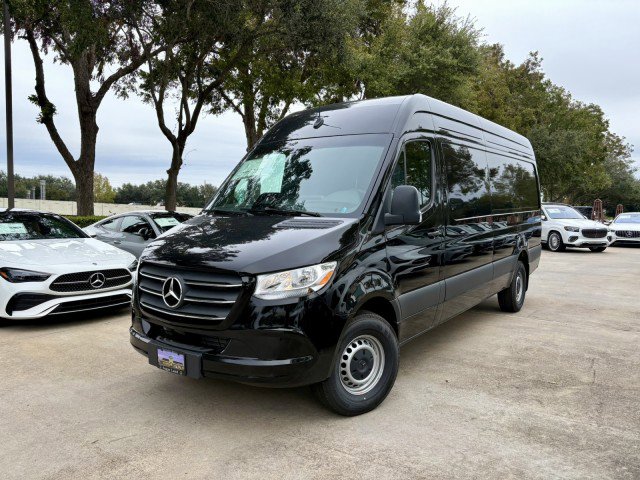 New 2025 Mercedes-Benz Sprinter 2500