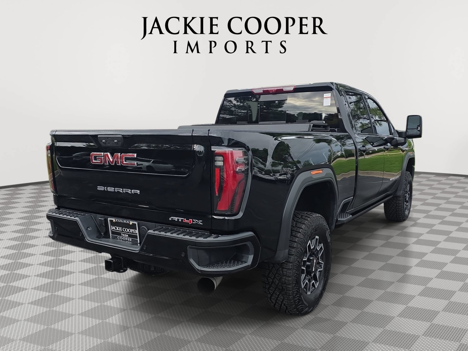 Used 2026 GMC Sierra 2500 AT4X AWD/4WD image 5