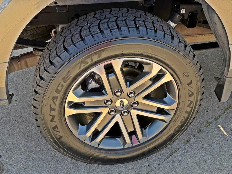 Used 2022 Ford F150 XL w/ STX Appearance Package RWD image 10