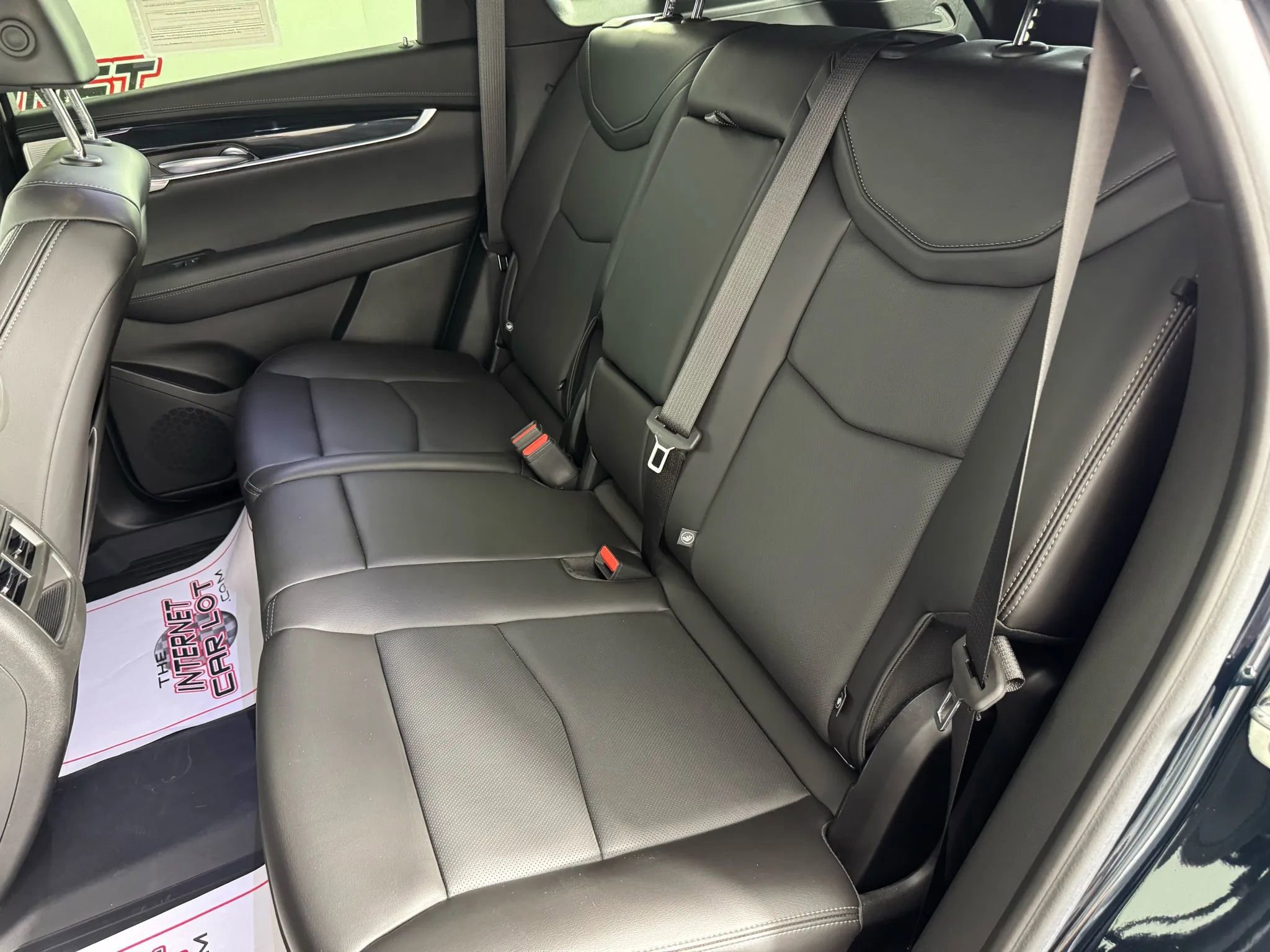 Used 2024 Cadillac XT5 Premium Luxury w/ LPO, Floor Liner Package AWD/4WD image 39