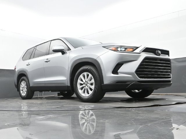 Used 2024 Toyota Grand Highlander FWD image 24