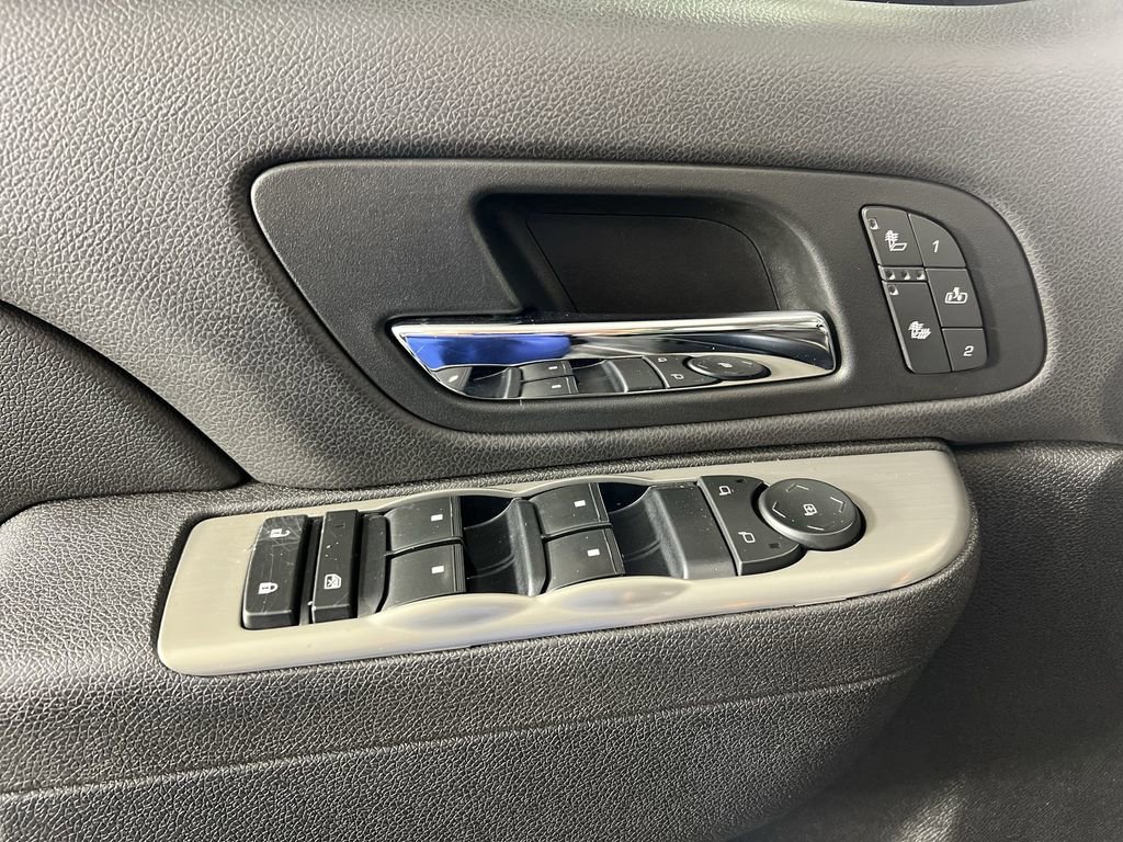 Used 2014 Chevrolet Silverado 2500 LTZ w/ Snow Plow Prep Package AWD/4WD image 20