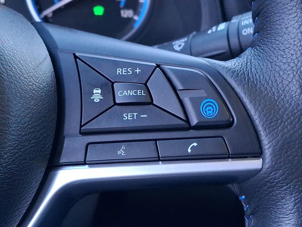 Used 2019 Nissan Leaf SL w/ SL Technology Package image 17