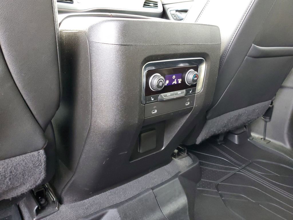 Used 2022 Chevrolet Tahoe RST w/ Luxury Package image 31