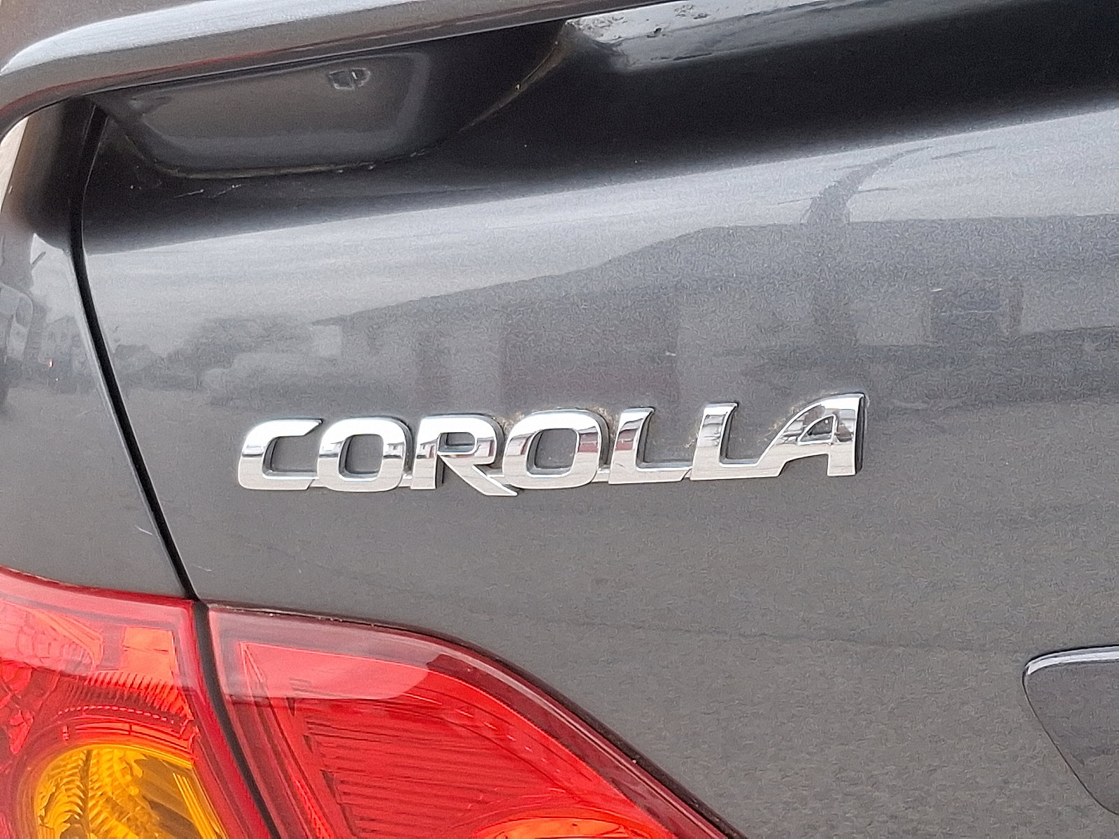 Used 2010 Toyota Corolla S image 29