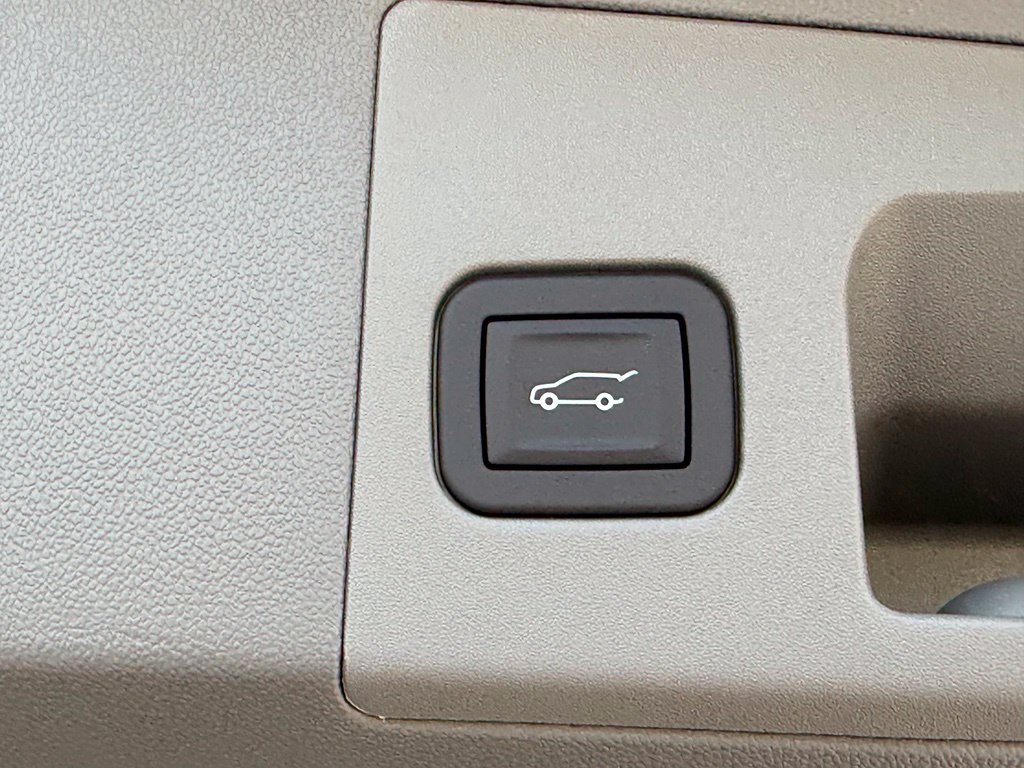 New 2026 Cadillac XT5 Premium Luxury w/ Driver Assist Package FWD image 42