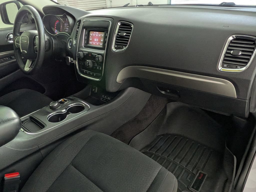Used 2017 Dodge Durango SXT w/ 3rd Row Seating Group AWD/4WD image 29