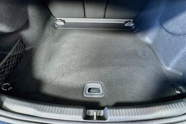 Used 2024 Mercedes-Benz C 300 Sedan image 25
