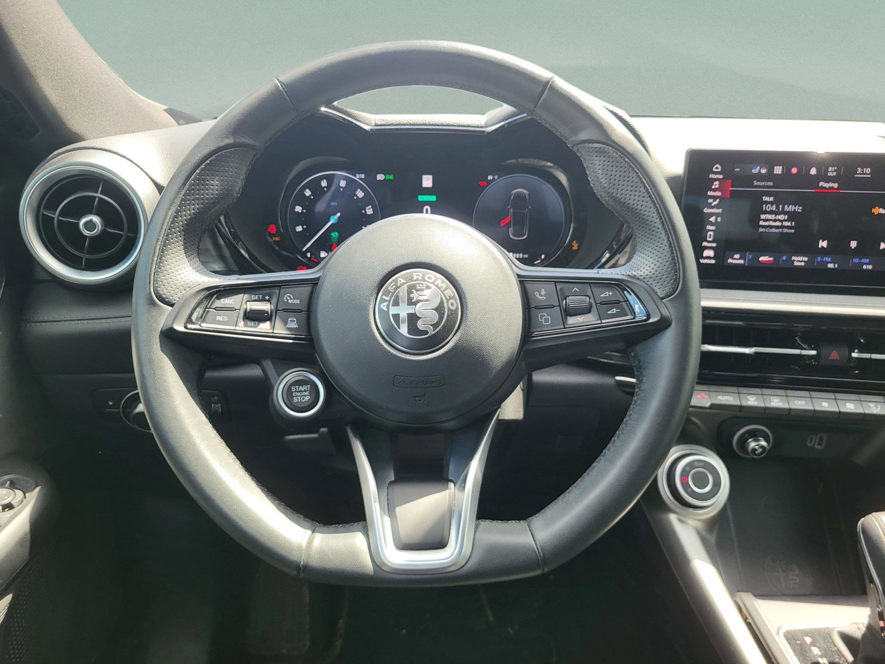 Used 2024 Alfa Romeo Tonale Ti AWD/4WD image 33