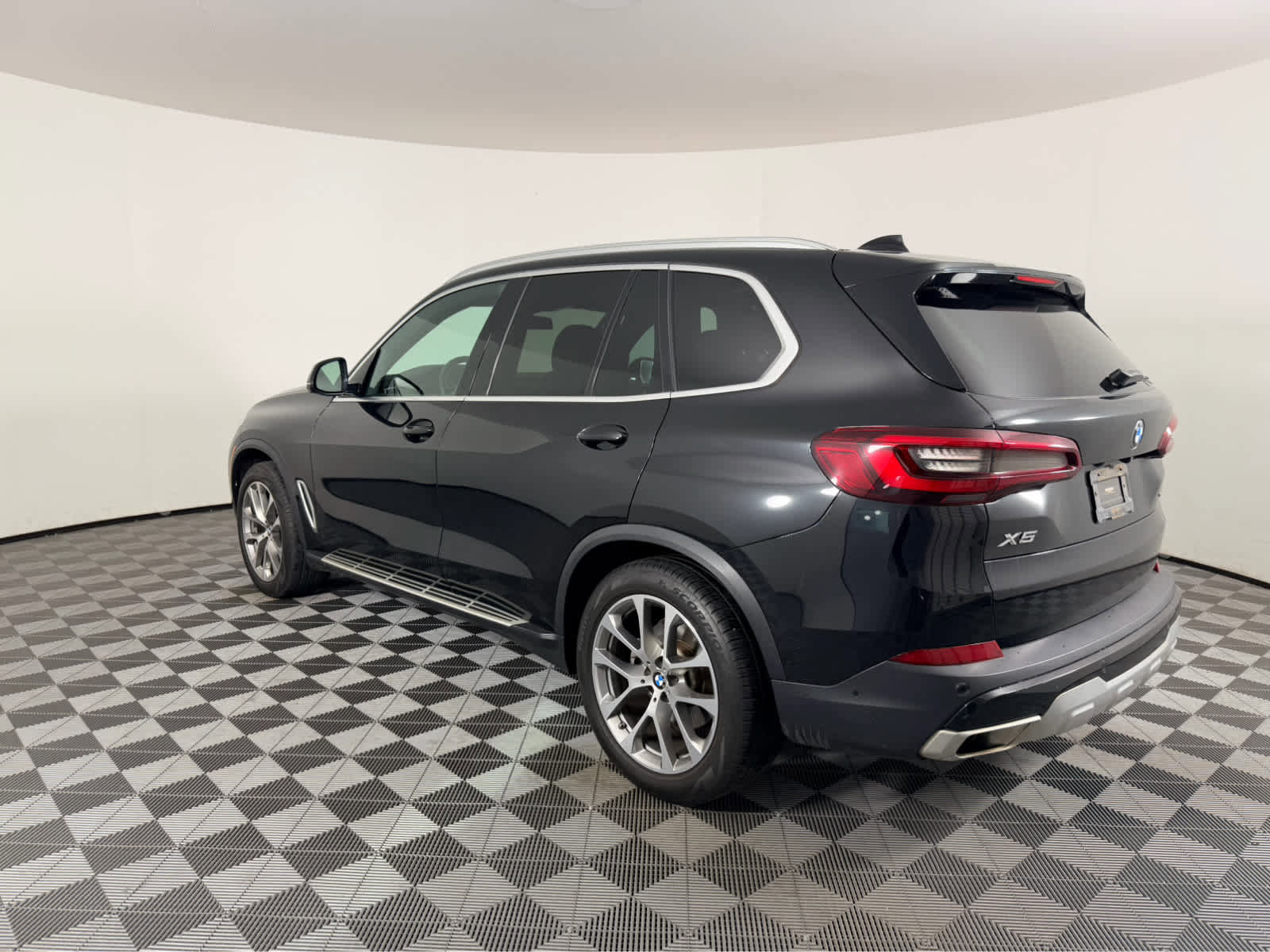 Used 2023 BMW X5 xDrive40i image 6