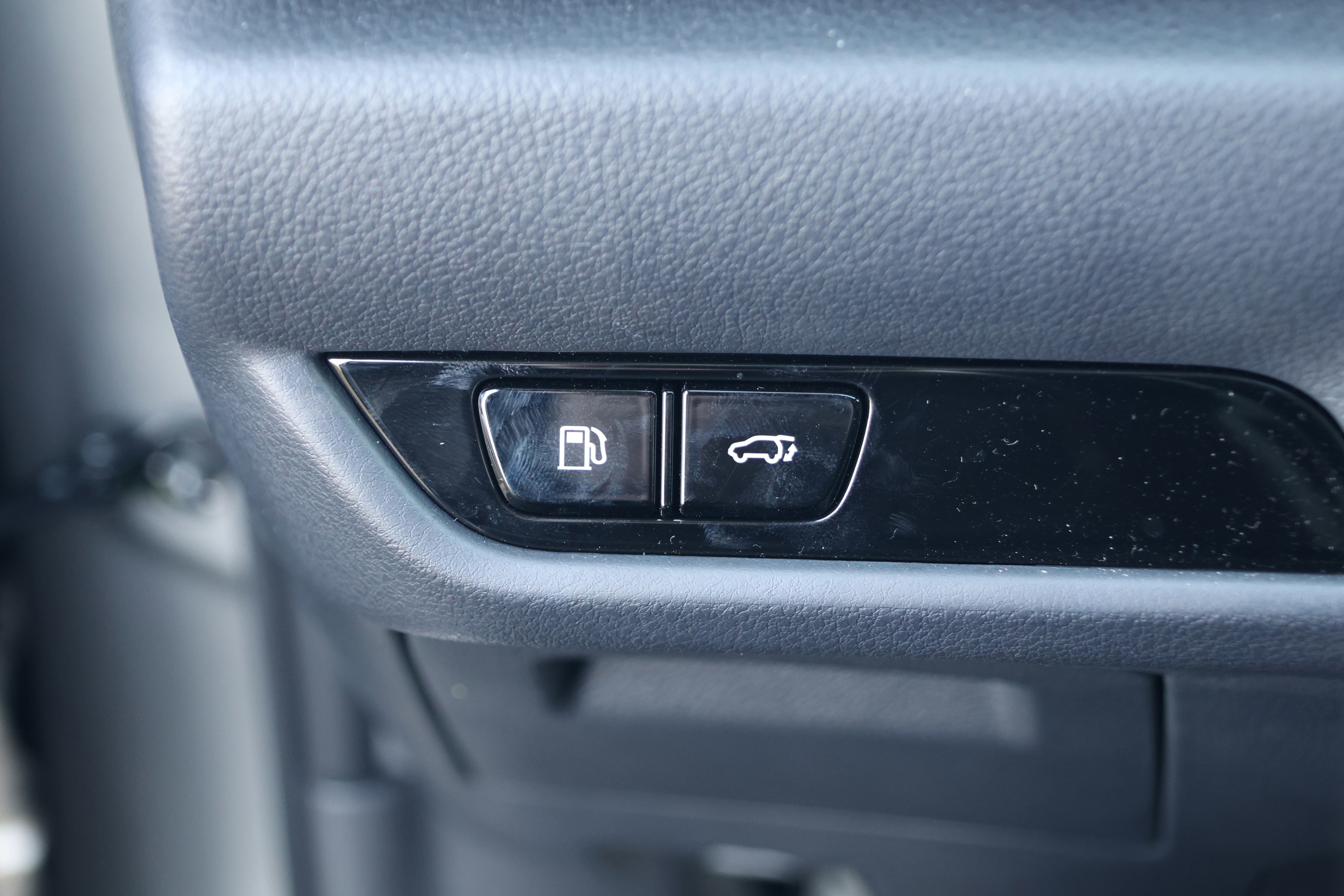 Certified 2026 Lexus NX 350 AWD w/ Accessory Package (2T) image 15