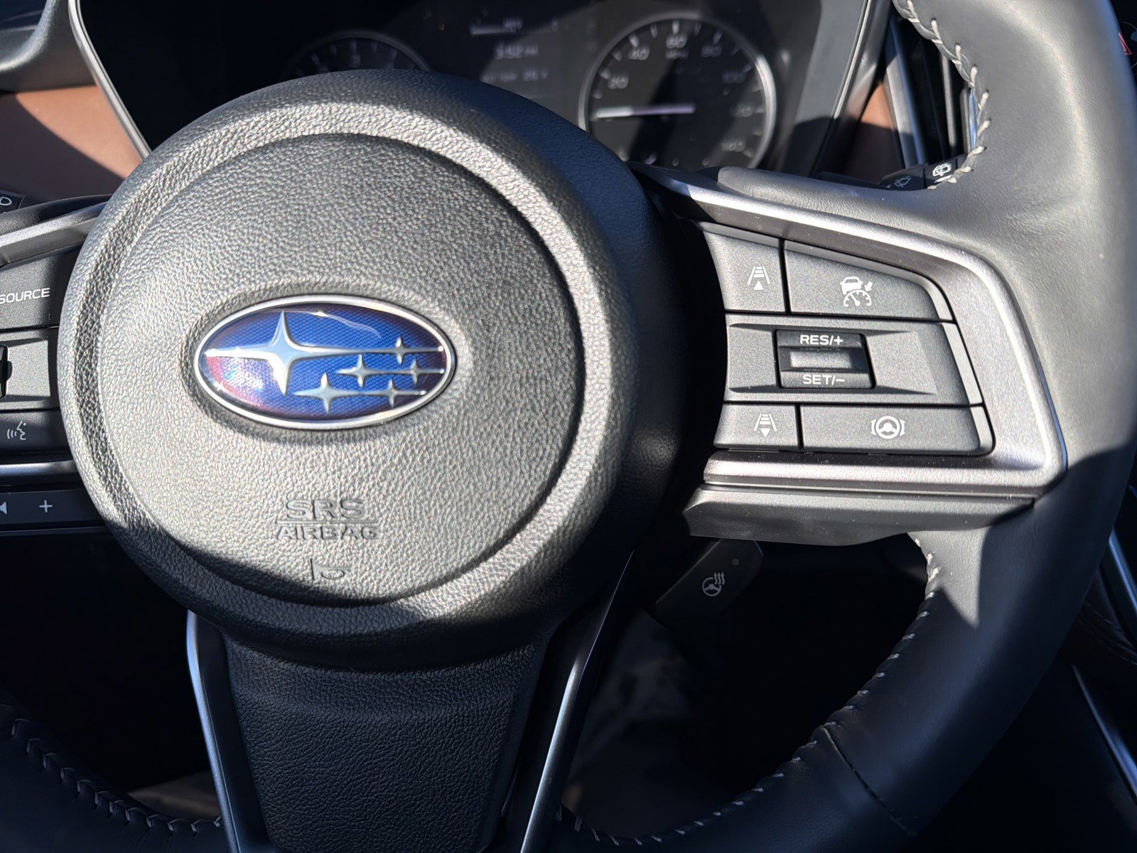 Certified 2025 Subaru Outback Touring w/ Popular Package #2 image 29