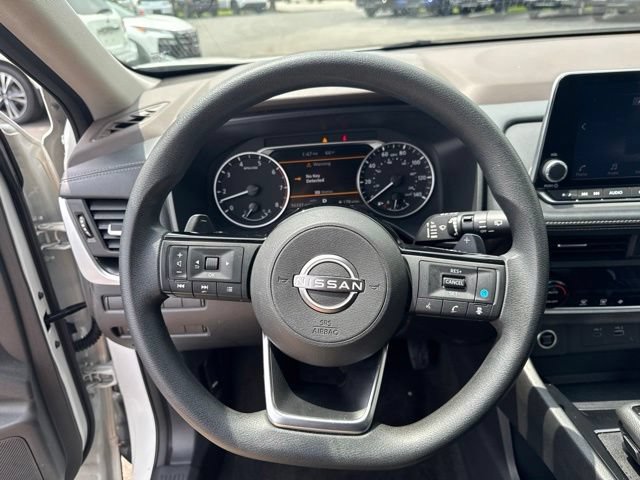 Used 2023 Nissan Rogue SV AWD/4WD image 11
