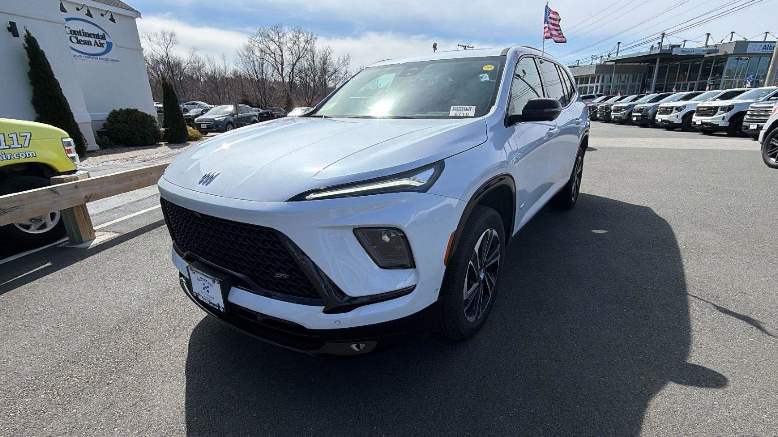 New 2026 Buick Enclave Sport Touring w/ Super Cruise Package image 3